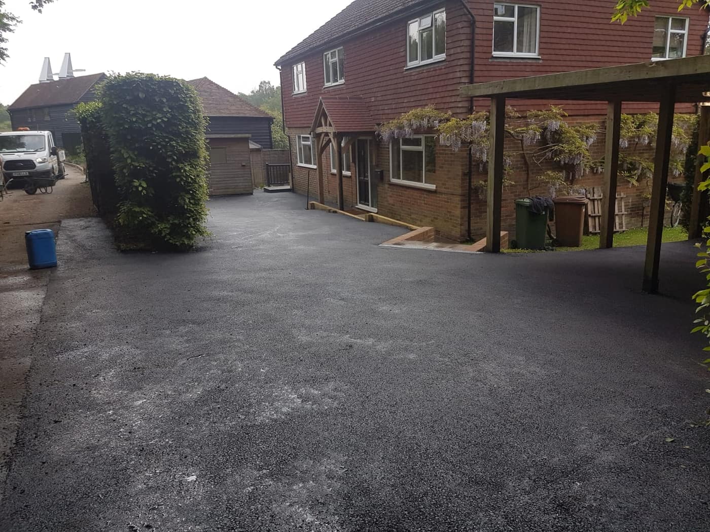 Tarmac driveway laid by South East Groundworks