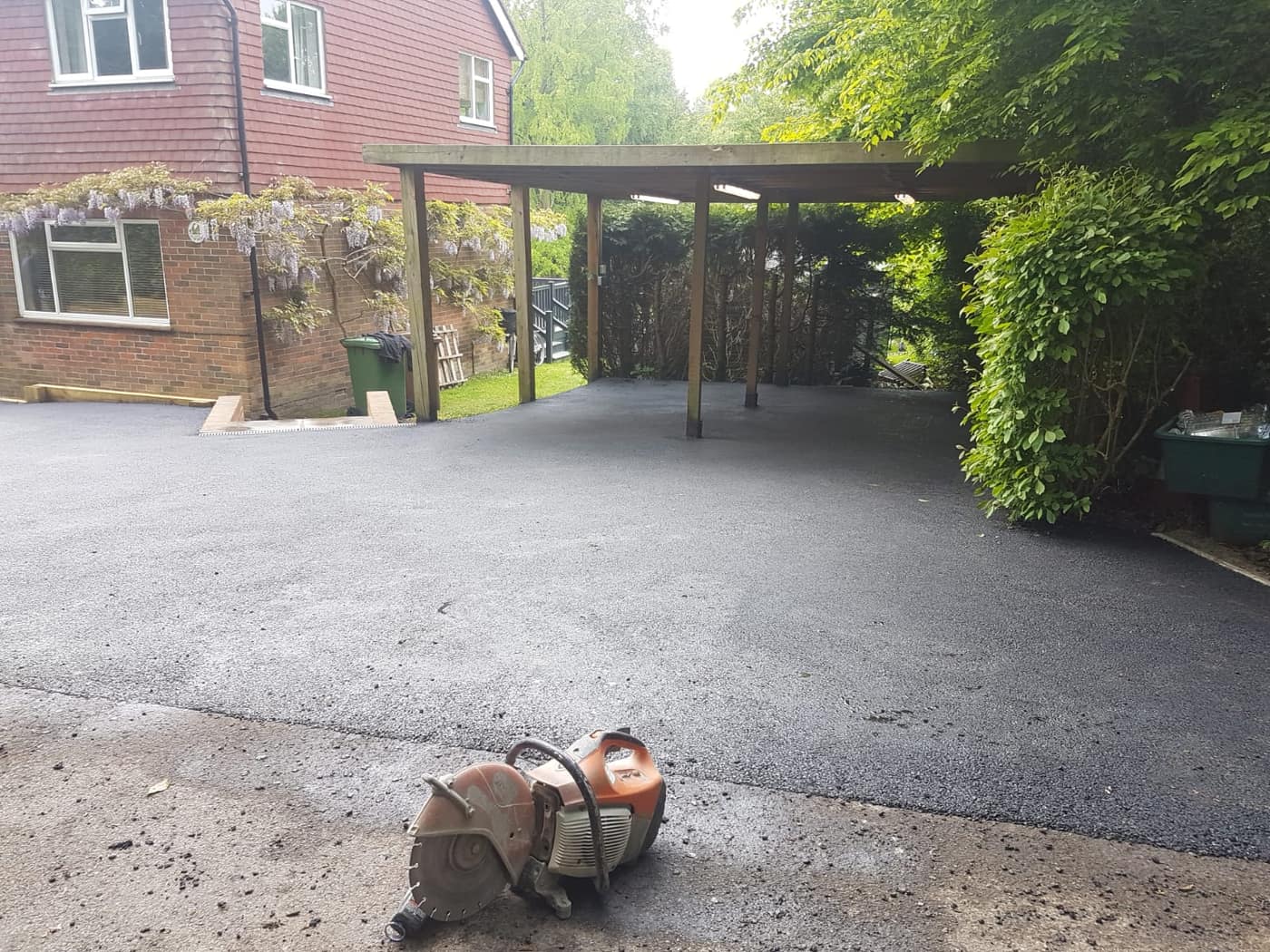 Tarmac driveway laid by South East Groundworks