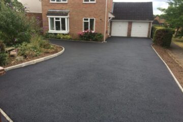 Find a tarmac driveway installer in Medway