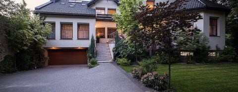 Driveways, Commercial, Surfacing